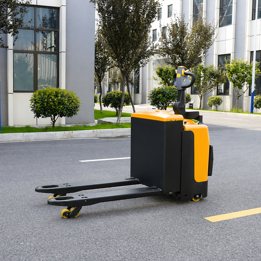 Porta paletes Elétrica com Plataforma FEP40 – 4 Toneladas